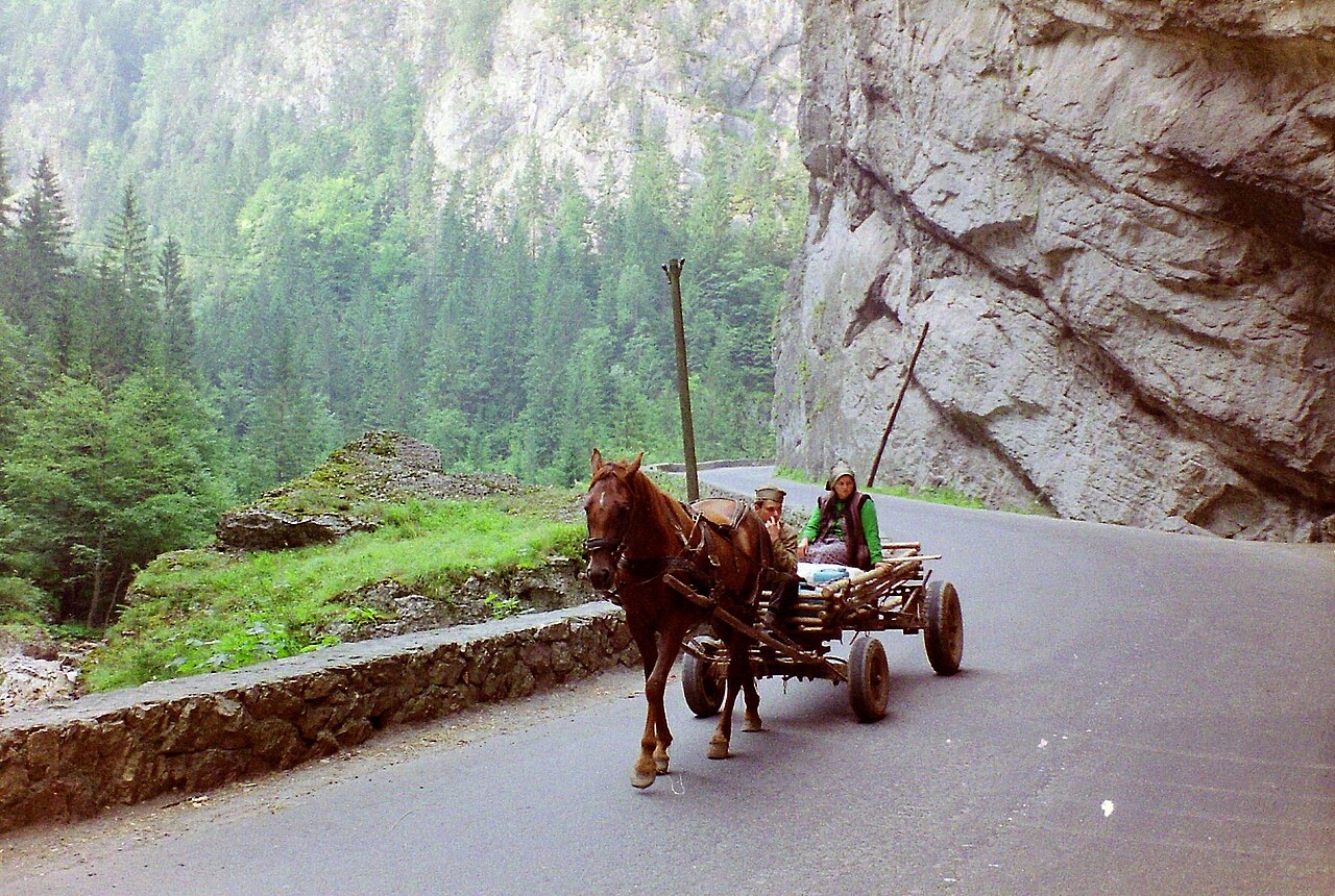 Peisaj rutier din Cheile Bicazului